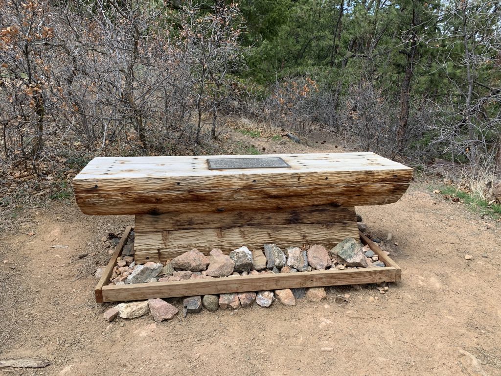 Lenny's Bench - Crossroads of Indian Creek and Colorado Trail