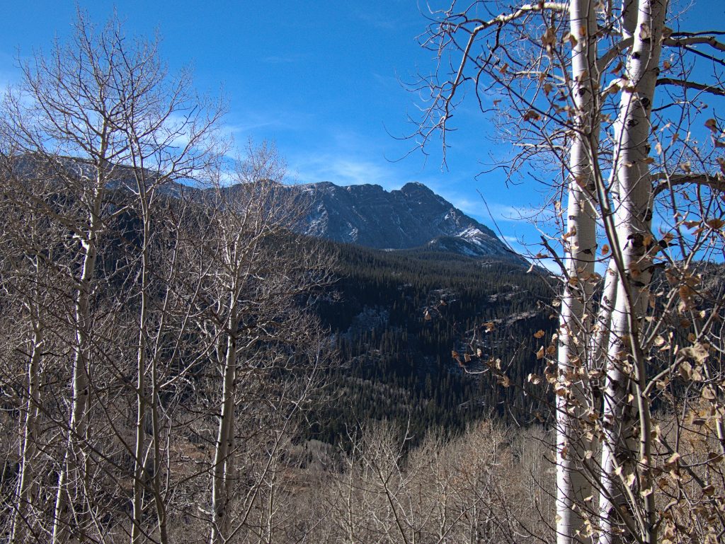 Eagles Nest peak from Eaglesmere Trail